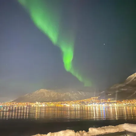 Sweet Little Penthouse, Amazing View Apartment Tromso Exterior photo