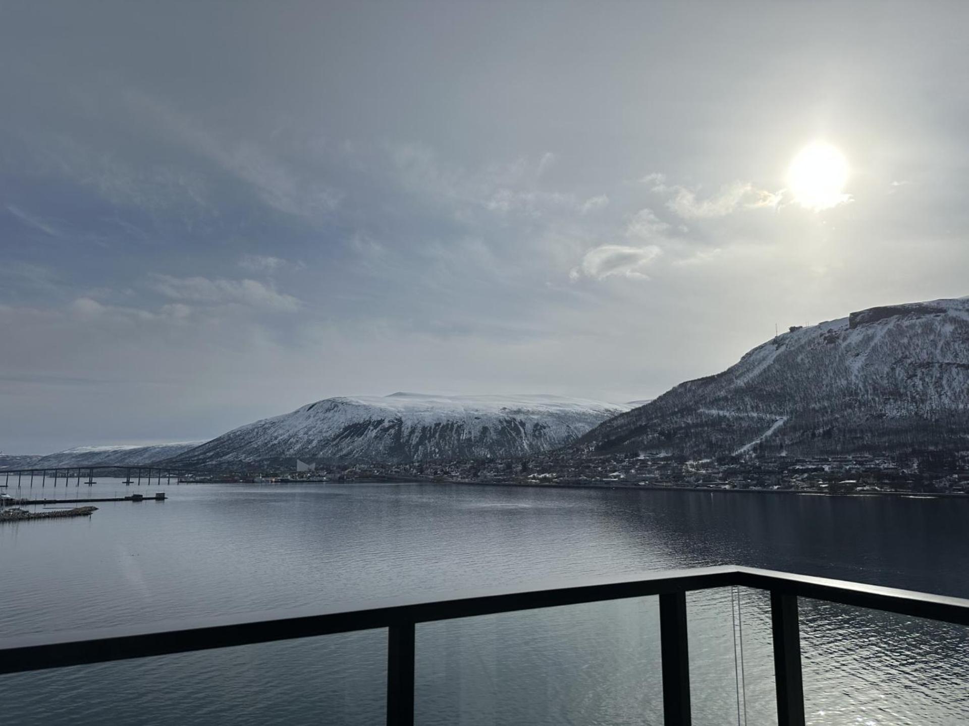 Sweet Little Penthouse, Amazing View Apartment Tromso